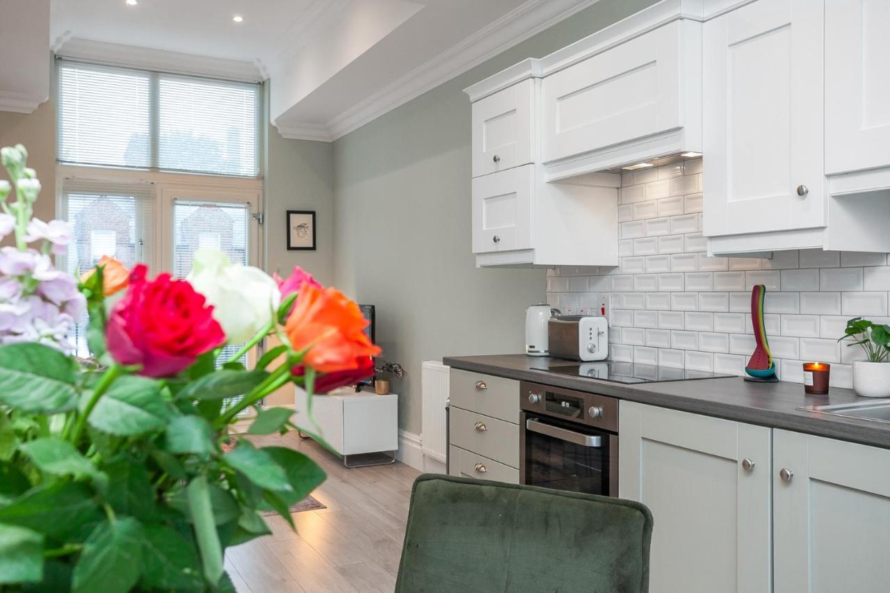 5 Star - The Ulsterville Residences - Free On-Site Parking 벨파스트 외부 사진